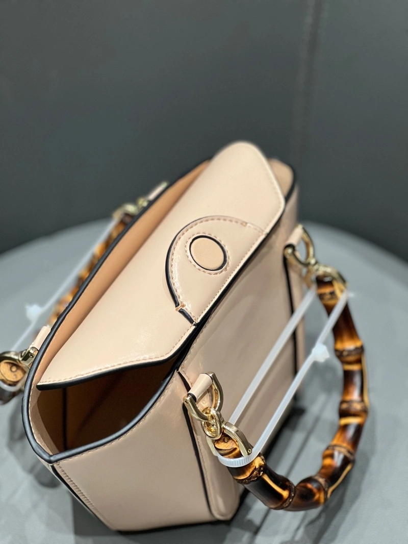 Gucci Shopping Bags 4220D-0329