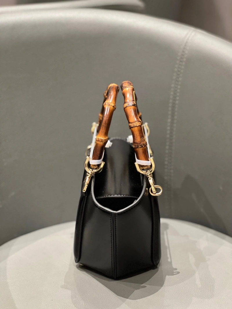 Gucci Shopping Bags 4220D-0330