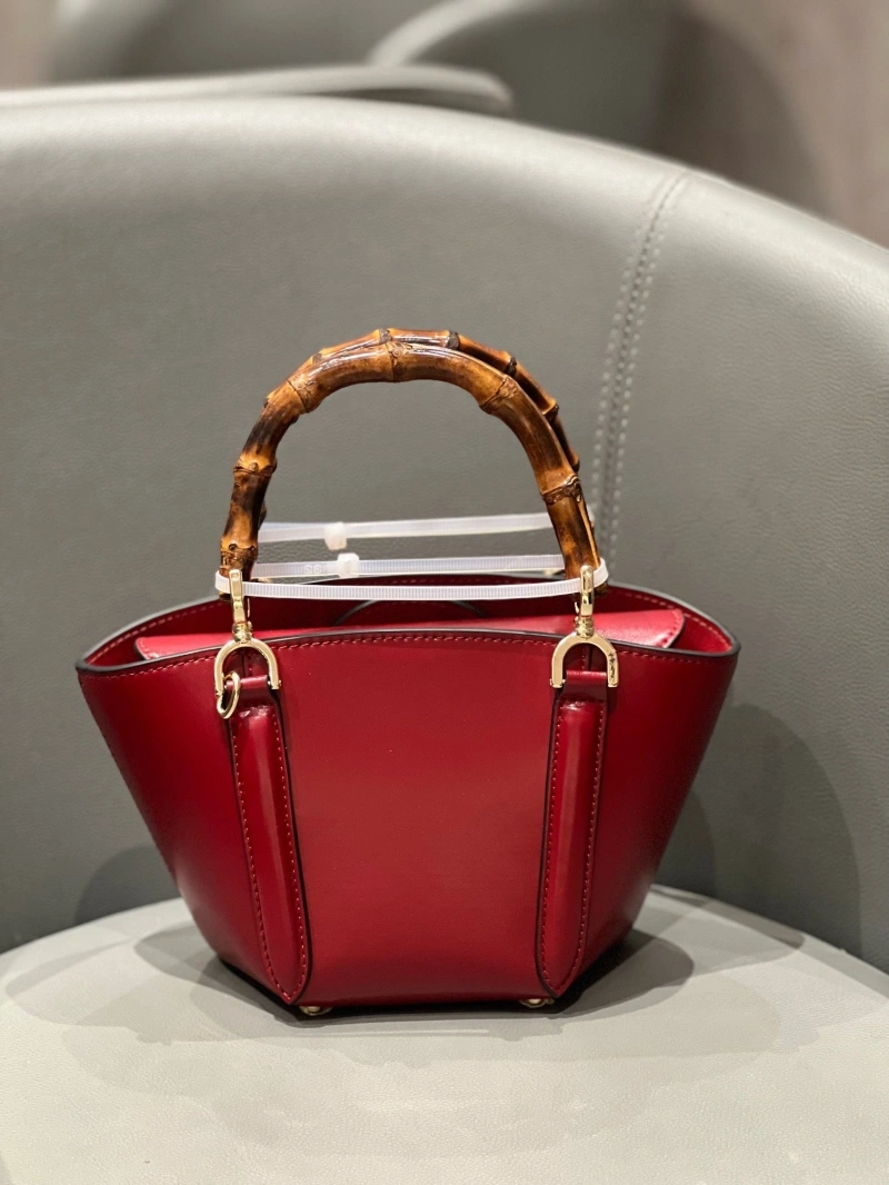 Gucci Shopping Bags 4220D-0331