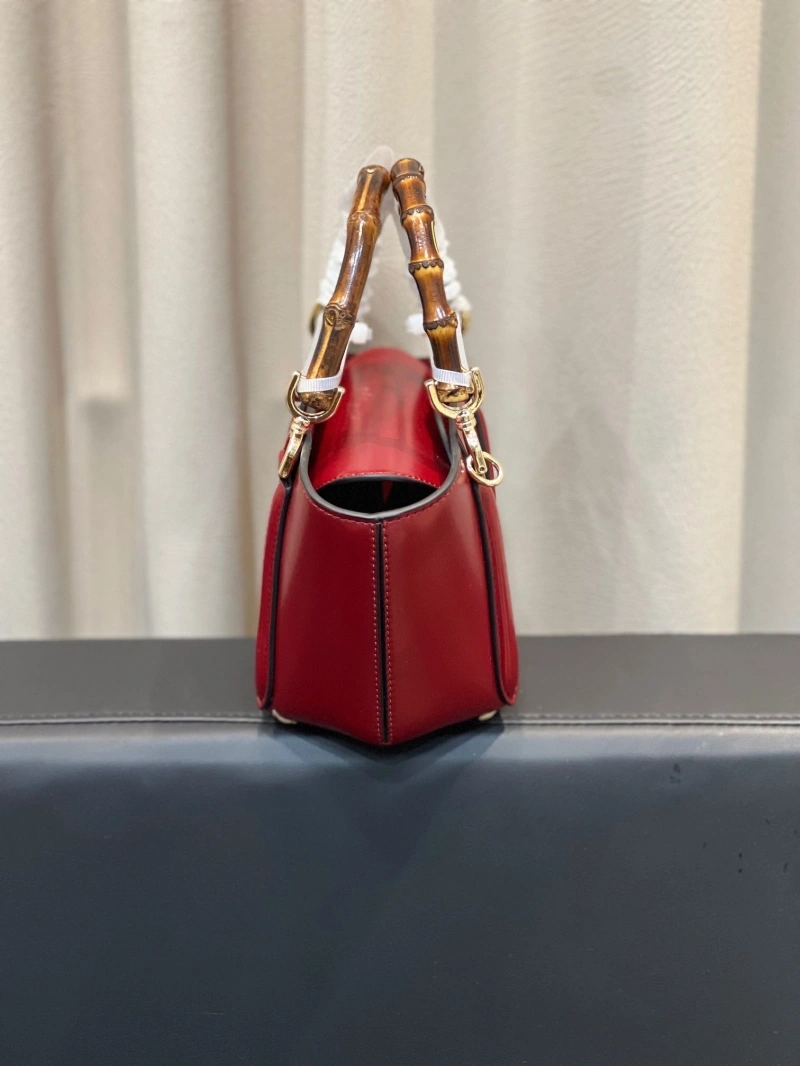 Gucci Shopping Bags 4220D-0332