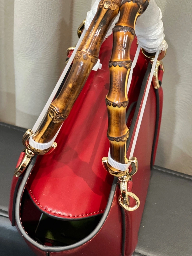 Gucci Shopping Bags 4220D-0332