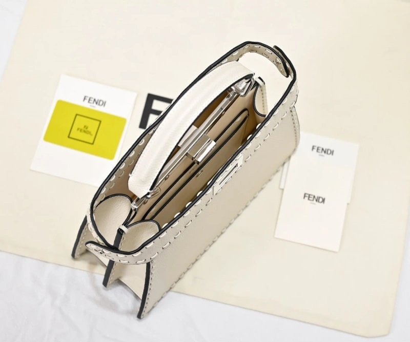 Fendi Top Handle Bags 4220D-0379