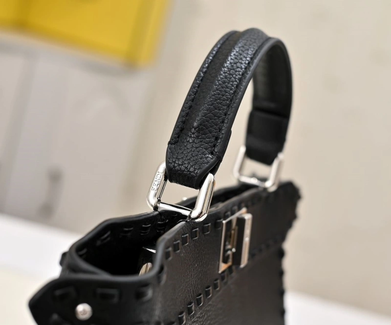 Fendi Top Handle Bags 4220D-0380