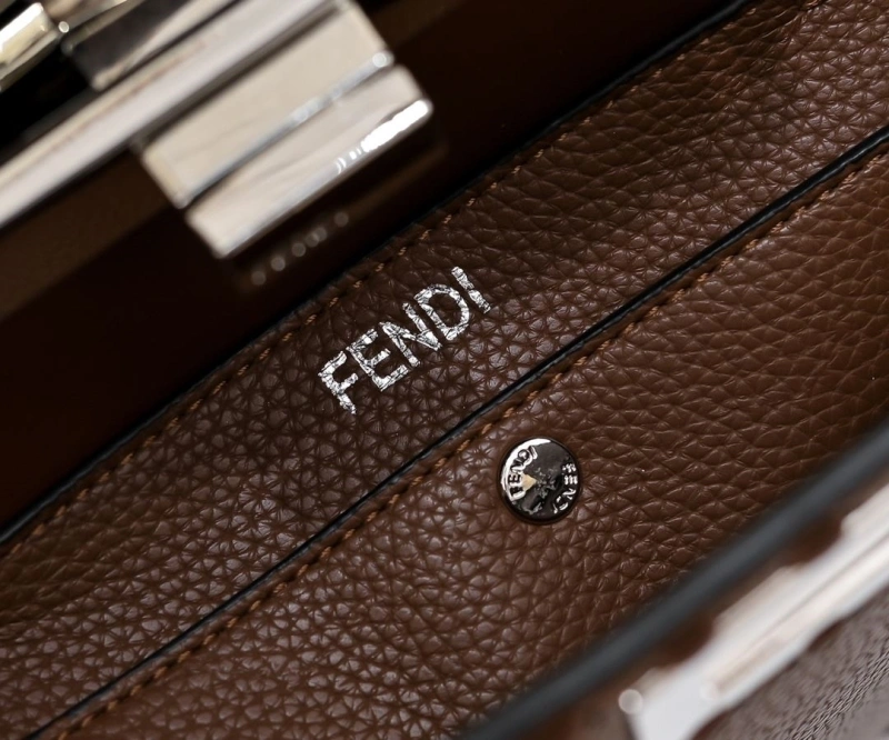 Fendi Top Handle Bags 4220D-0383