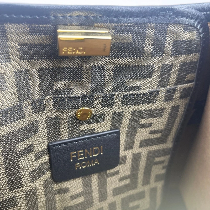 Fendi Top Handle Bags 4220D-0478