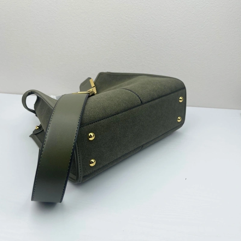 Fendi Top Handle Bags 4220D-0481