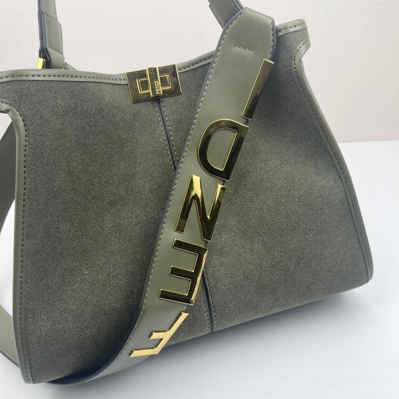 Fendi Top Handle Bags 4220D-0481