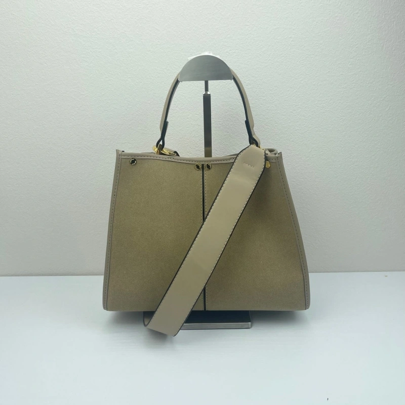 Fendi Top Handle Bags 4220D-0482