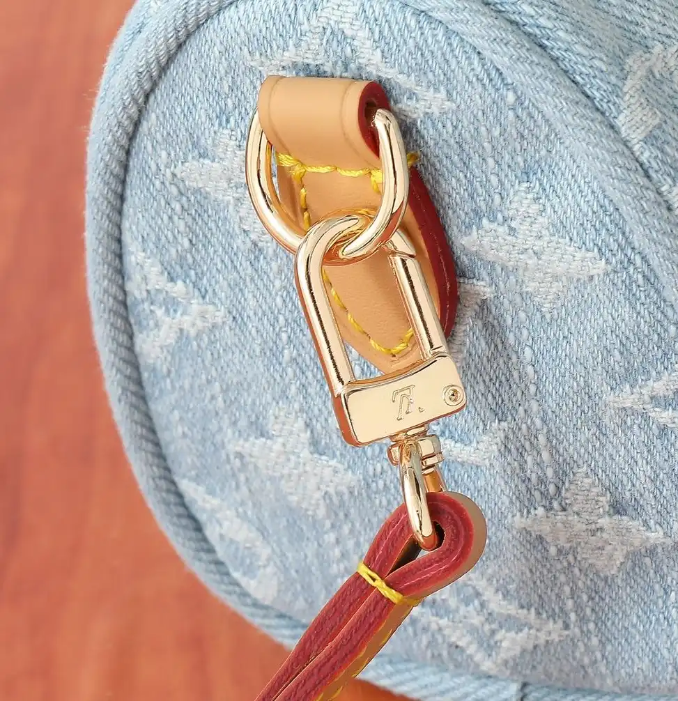 LV Speedy Bags 4220D-0484