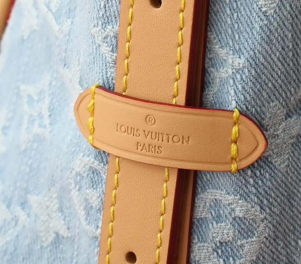 LV Top Handle Bags 4220D-0493