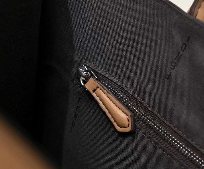 Fendi Shopping Bags 4220D-0496