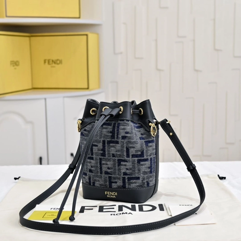 Fendi Bucket Bags 4220D-0500