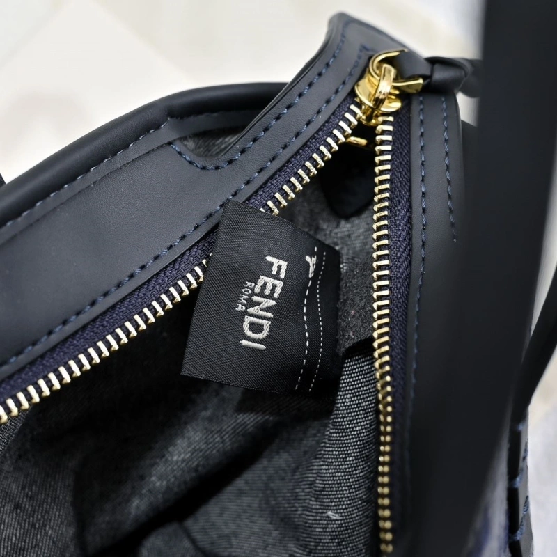 Fendi Shopping Bags 4220D-0501