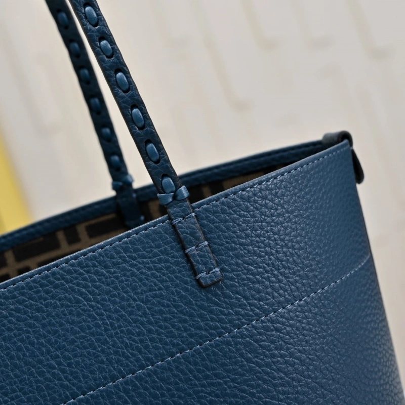 Fendi Shopping Bags 4220D-0505