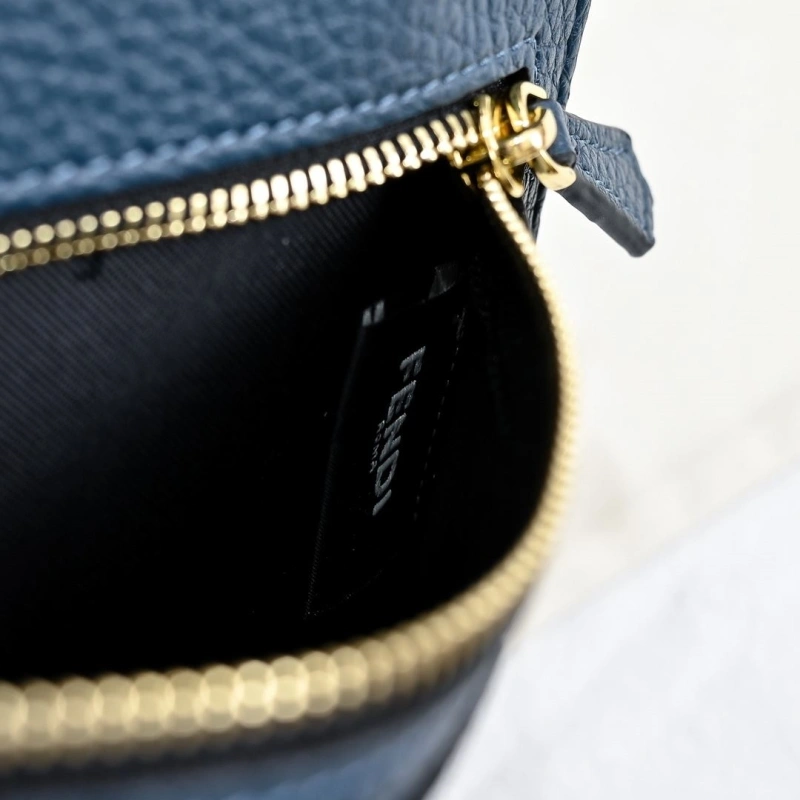 Fendi Shopping Bags 4220D-0505