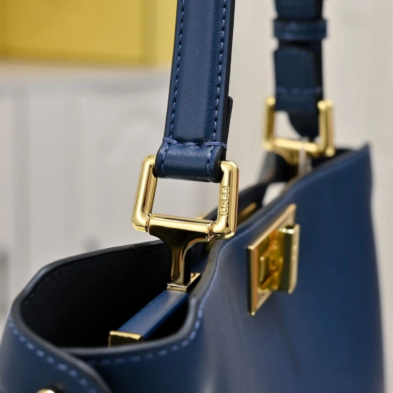 Fendi Top Handle Bags 4220D-0510