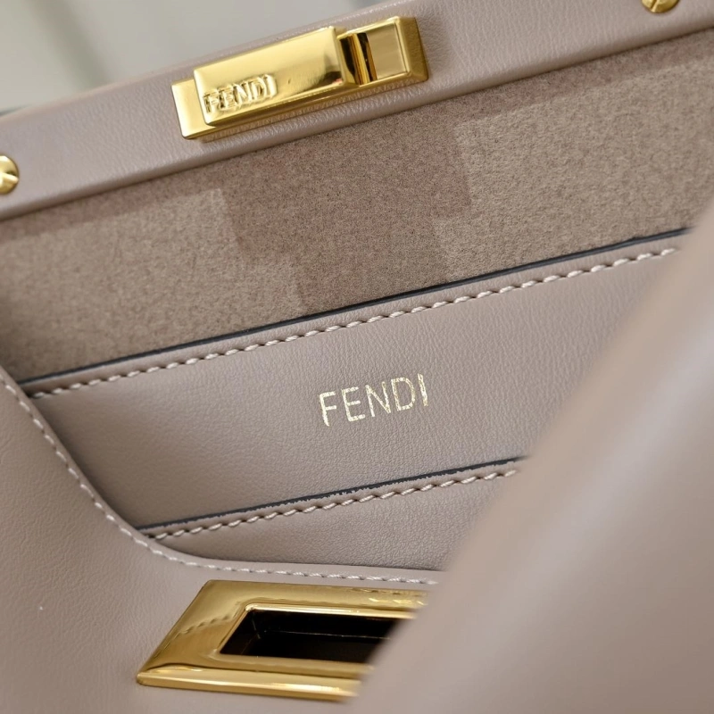 Fendi Top Handle Bags 4220D-0513