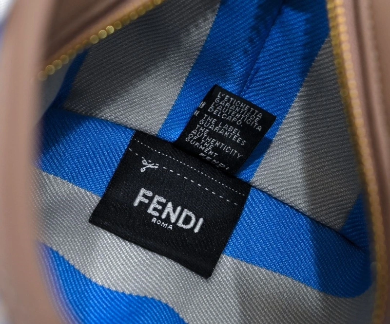 Fendi Shopping Bags 4220D-0518