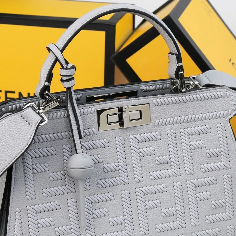 Fendi Top Handle Bags 4220D-0523