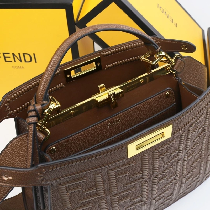Fendi Top Handle Bags 4220D-0526