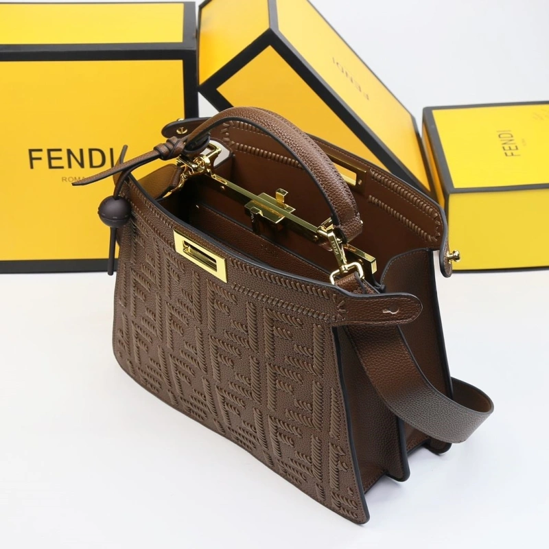 Fendi Top Handle Bags 4220D-0526