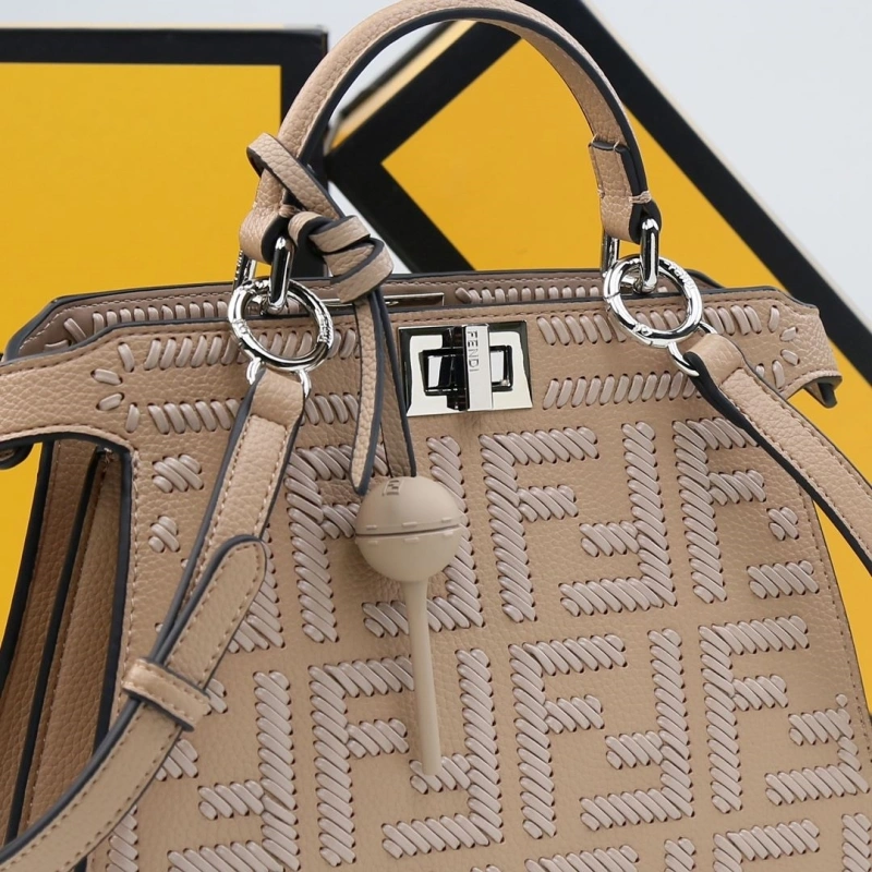 Fendi Top Handle Bags 4220D-0530