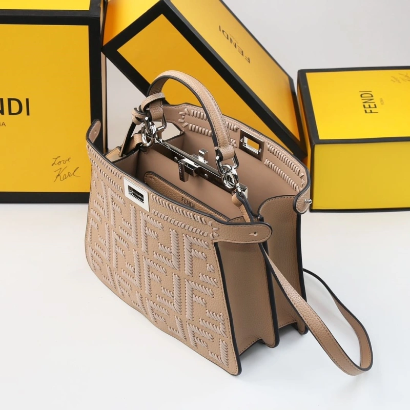 Fendi Top Handle Bags 4220D-0530