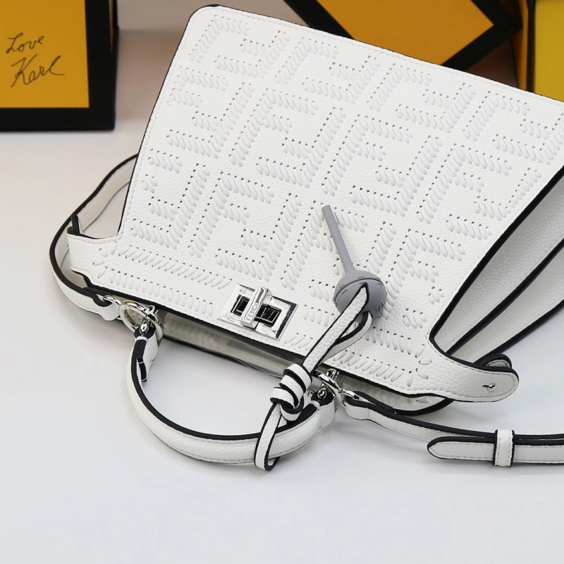 Fendi Top Handle Bags 4220D-0531