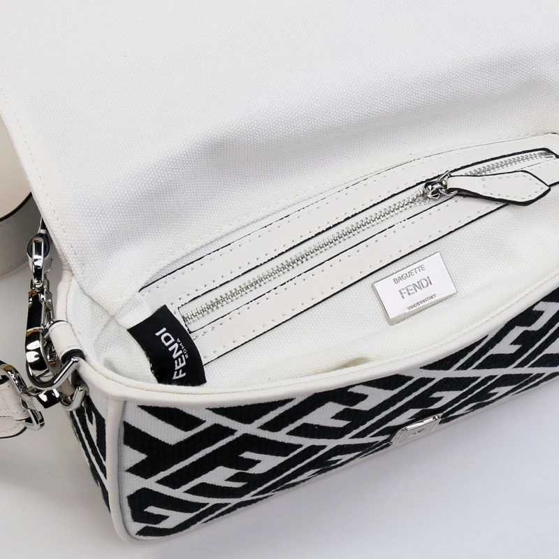 Fendi Baguette Bags 4220D-0535