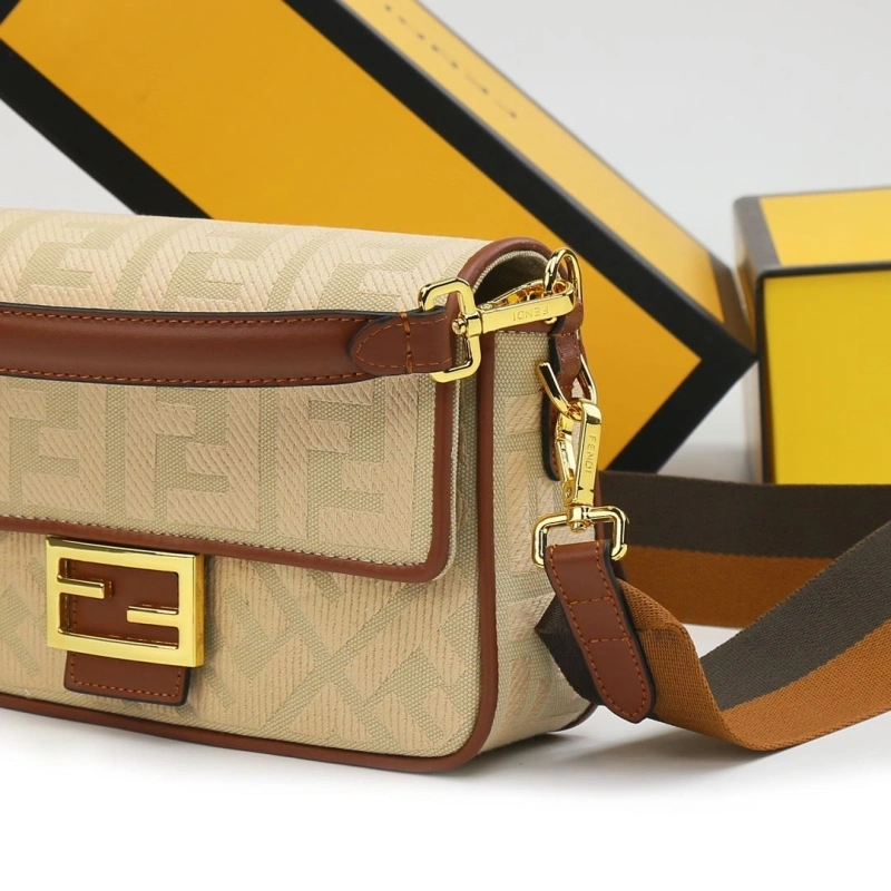 Fendi Baguette Bags 4220D-0537
