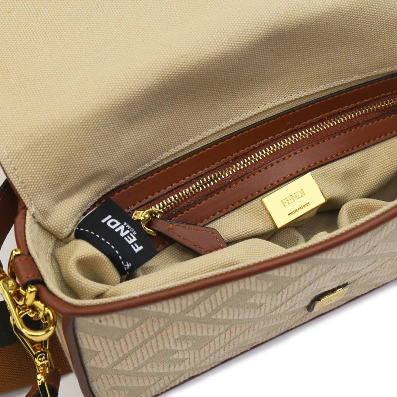 Fendi Baguette Bags 4220D-0537