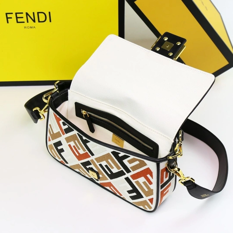 Fendi Baguette Bags 4220D-0538