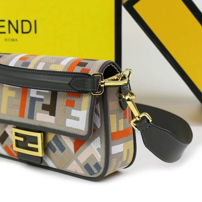 Fendi Baguette Bags 4220D-0542