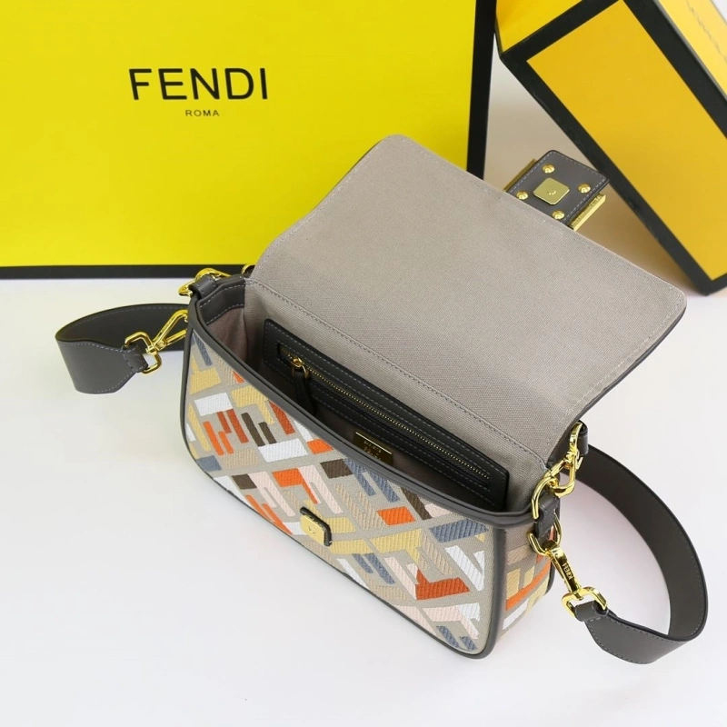 Fendi Baguette Bags 4220D-0542