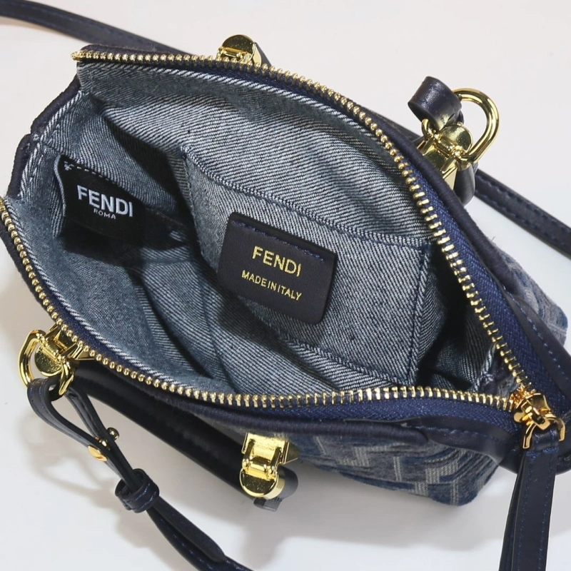 Fendi Top Handle Bags 4220D-0552