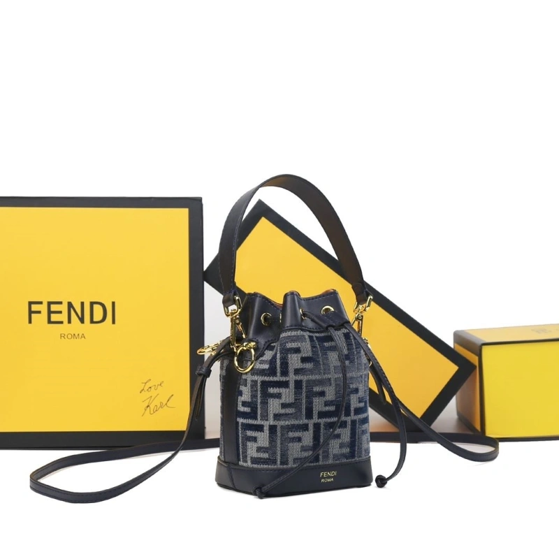 Fendi Bucket Bags 4220D-0556