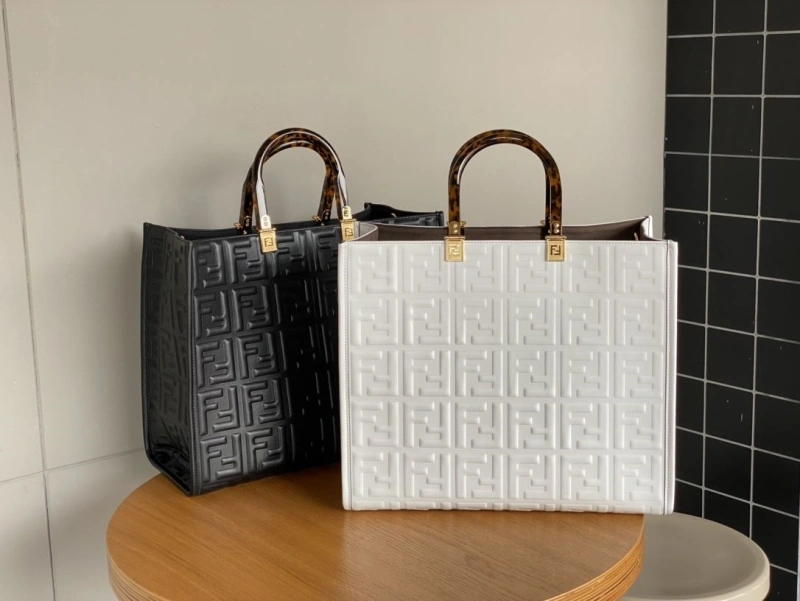 Fendi Shopping Bags 4222C-0051