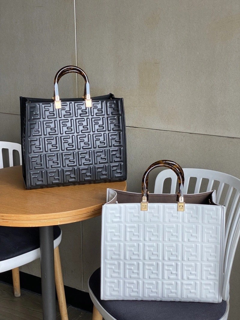 Fendi Shopping Bags 4222C-0051