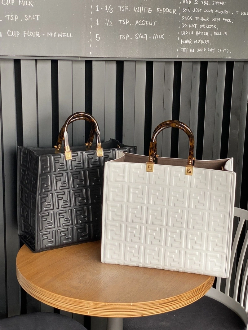 Fendi Shopping Bags 4222C-0051