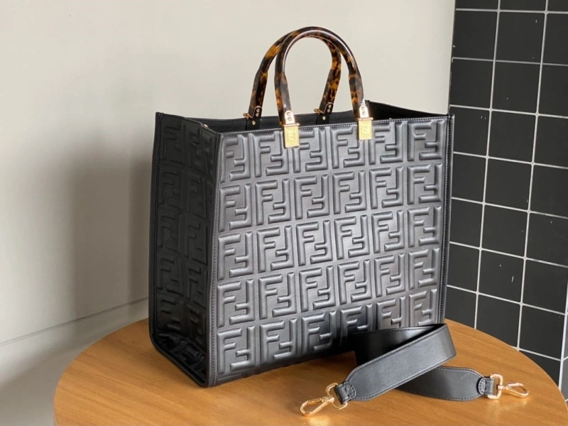 Fendi Shopping Bags 4222C-0052