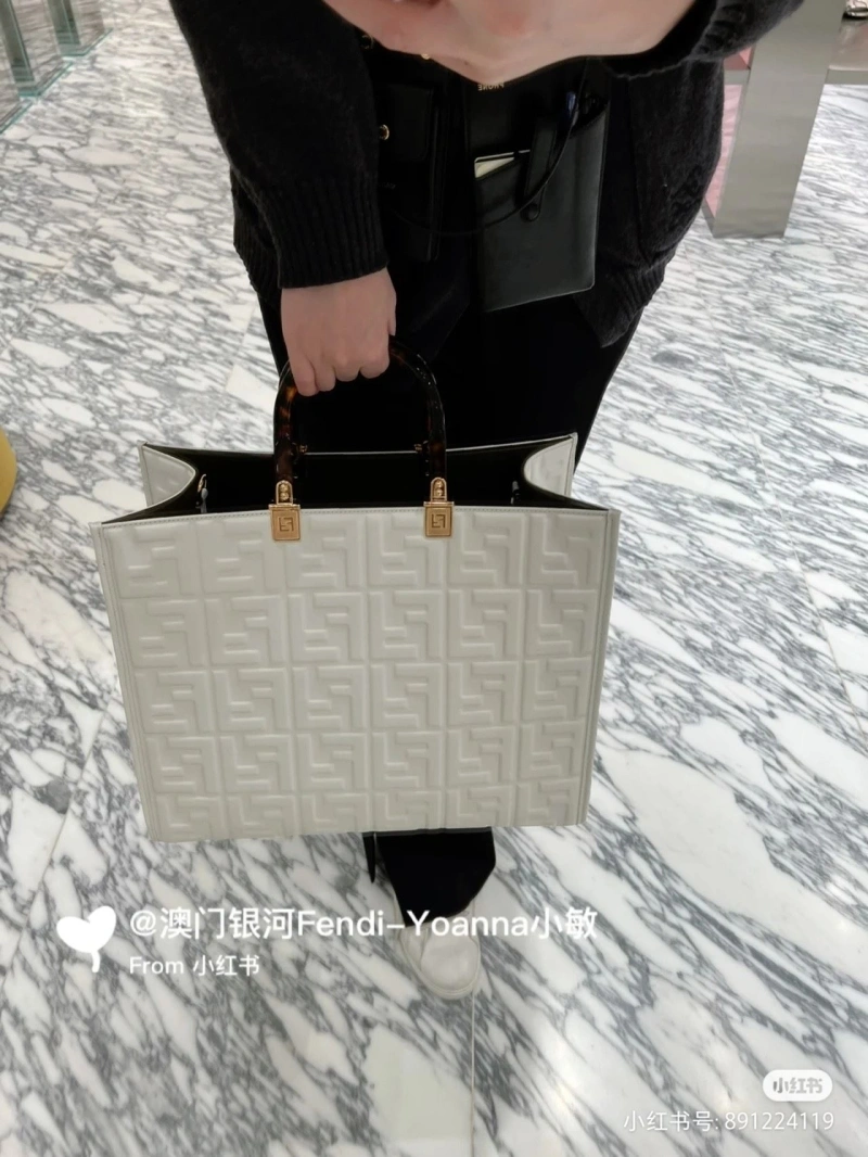 Fendi Shopping Bags 4222C-0053