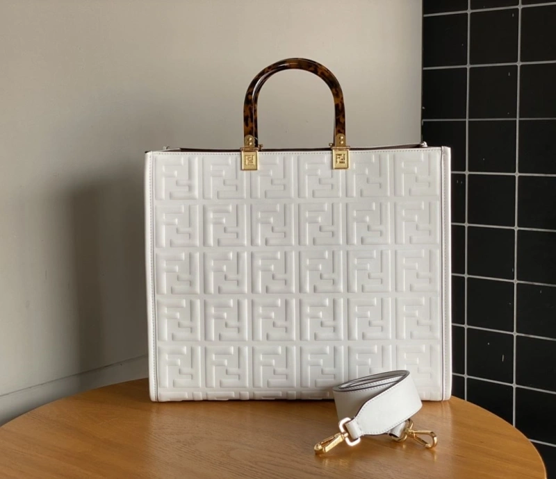 Fendi Shopping Bags 4222C-0054