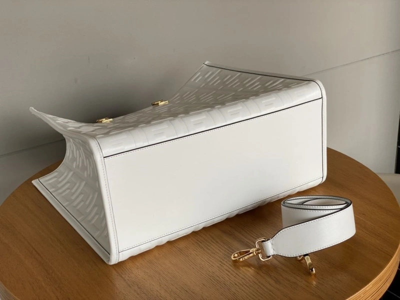 Fendi Shopping Bags 4222C-0054