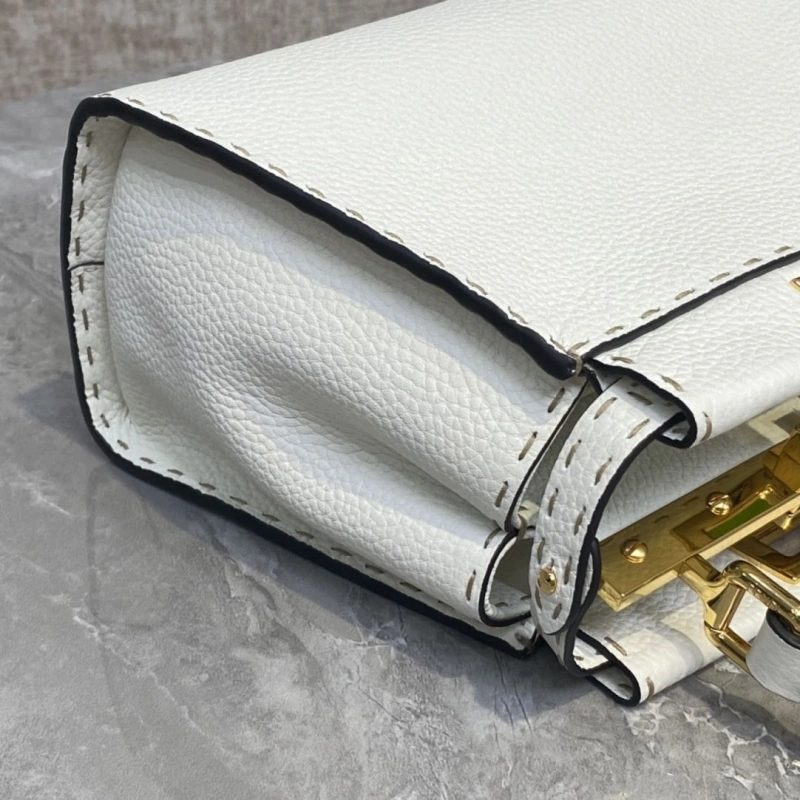 Fendi Top Handle Bags 4222C-0066