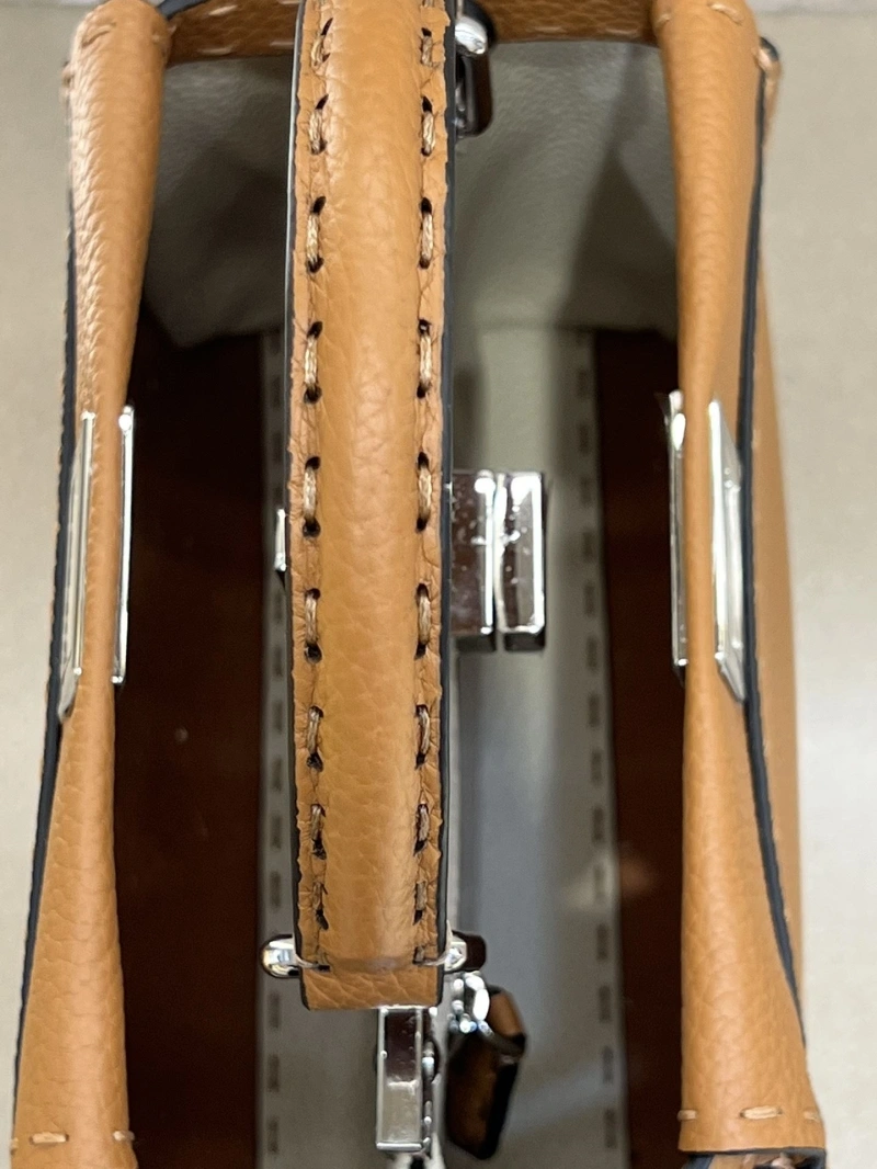 Fendi Top Handle Bags 4222C-0067