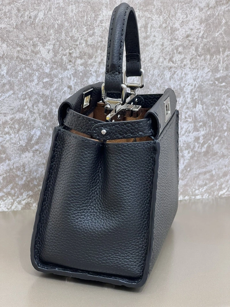 Fendi Top Handle Bags 4222C-0068