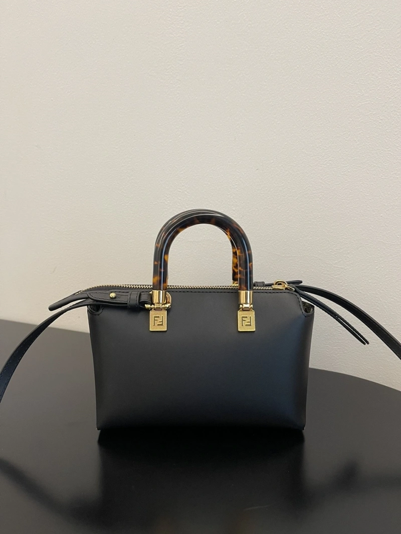 Fendi Top Handle Bags 4222C-0070