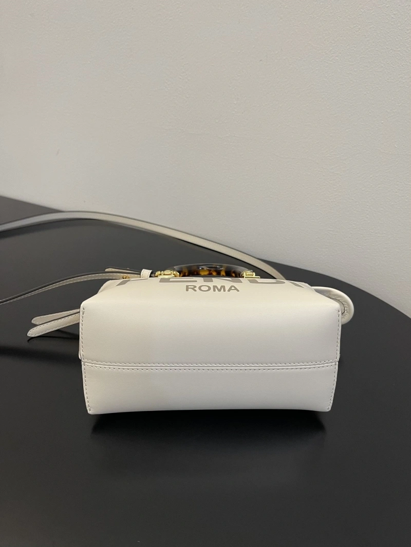 Fendi Top Handle Bags 4222C-0071