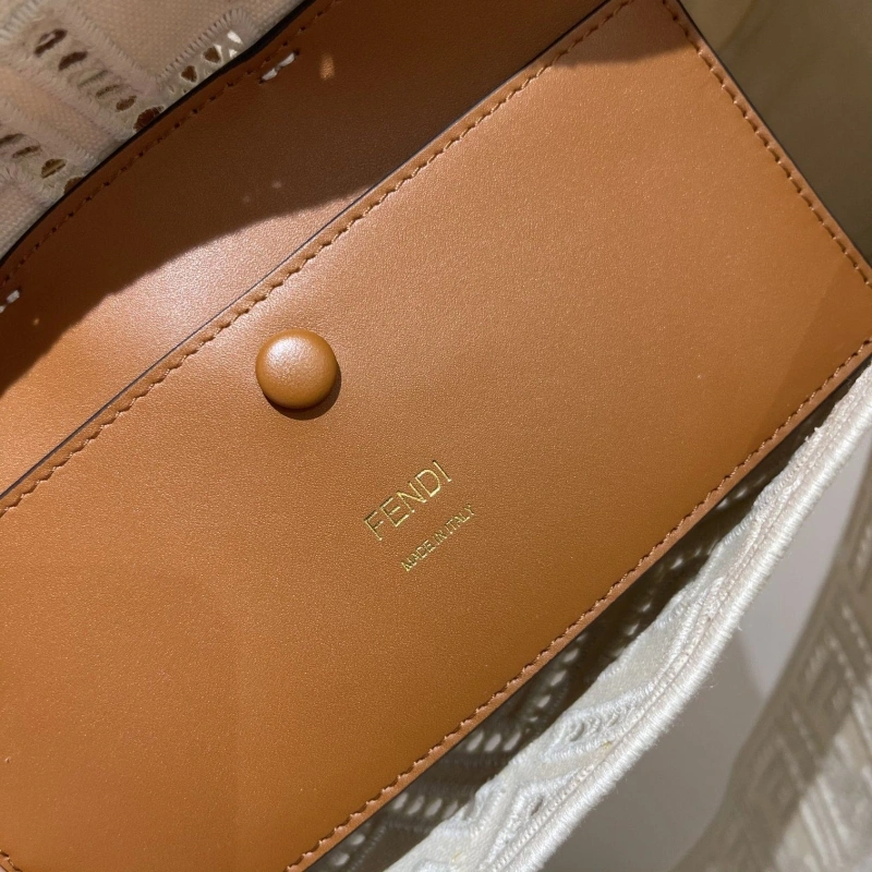 Fendi Baguette Bags 4222C-0110