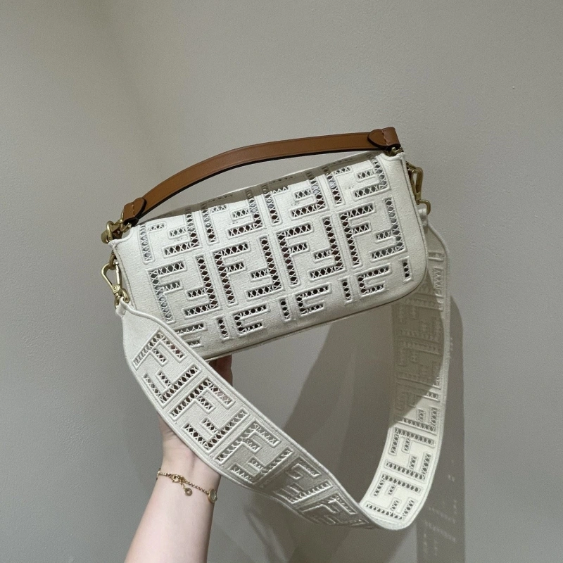 Fendi Baguette Bags 4222C-0110